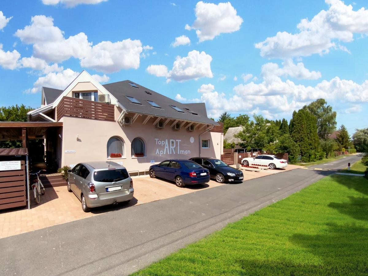 Topart Apartman I Balatonfenyves Buitenkant foto