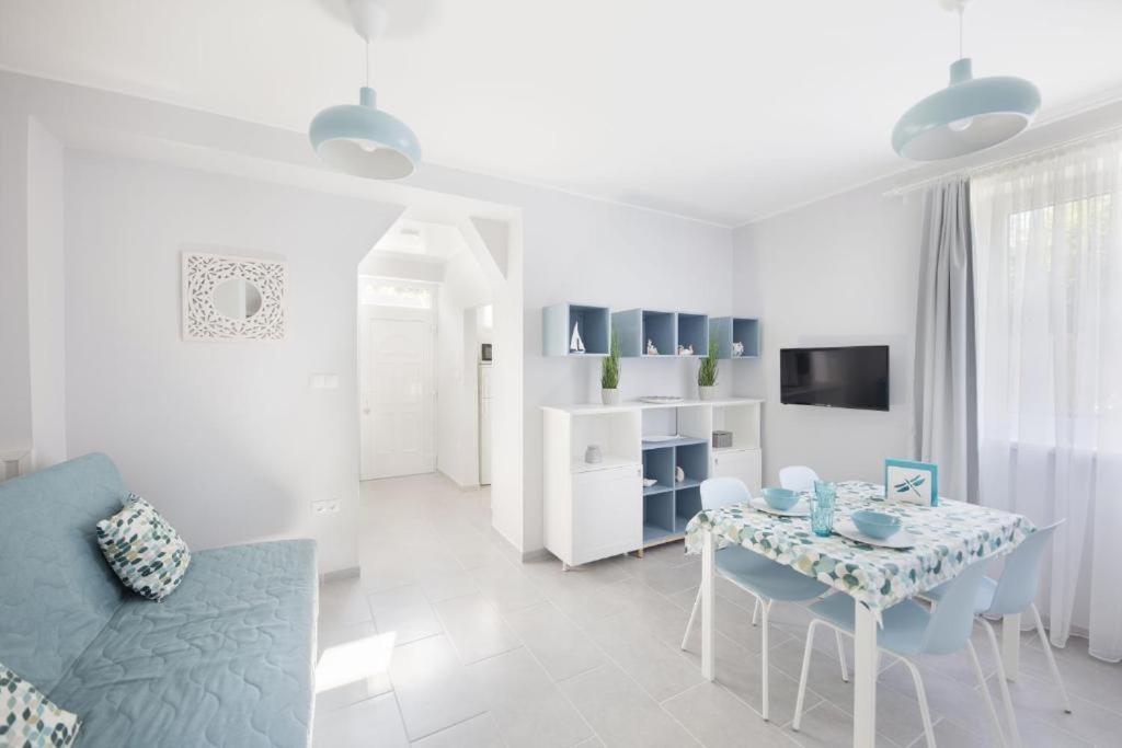 Topart Apartman I Balatonfenyves Buitenkant foto