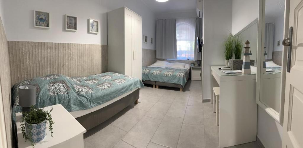 Topart Apartman I Balatonfenyves Buitenkant foto